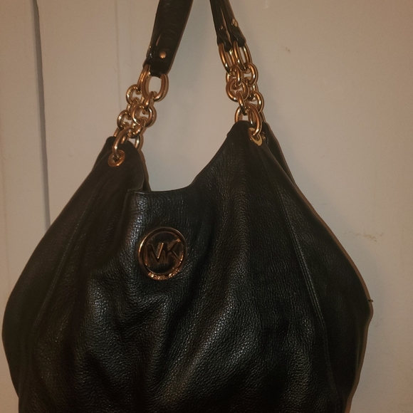 Michael Kors Hobo Large Leather Tote - Picture 2 of 4